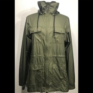 Mountain Hardwear Light Jacket